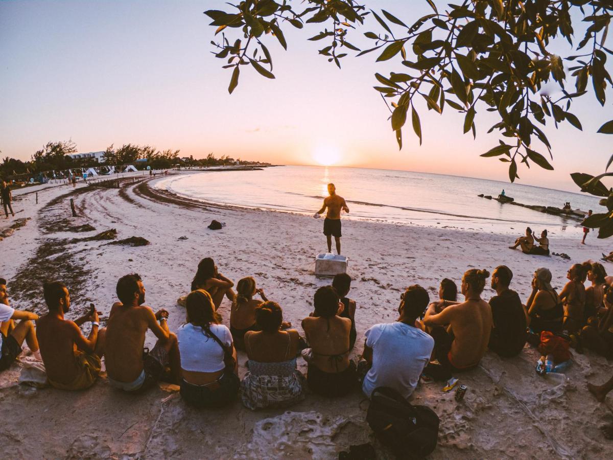 Che Holbox Hostel & Bar Adults Only Eksteriør bilde