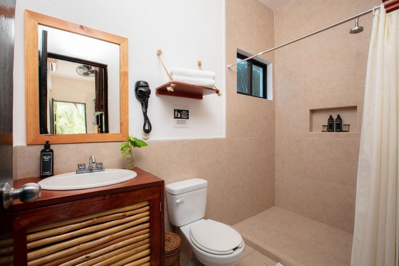 Che Holbox Hostel & Bar Adults Only Eksteriør bilde