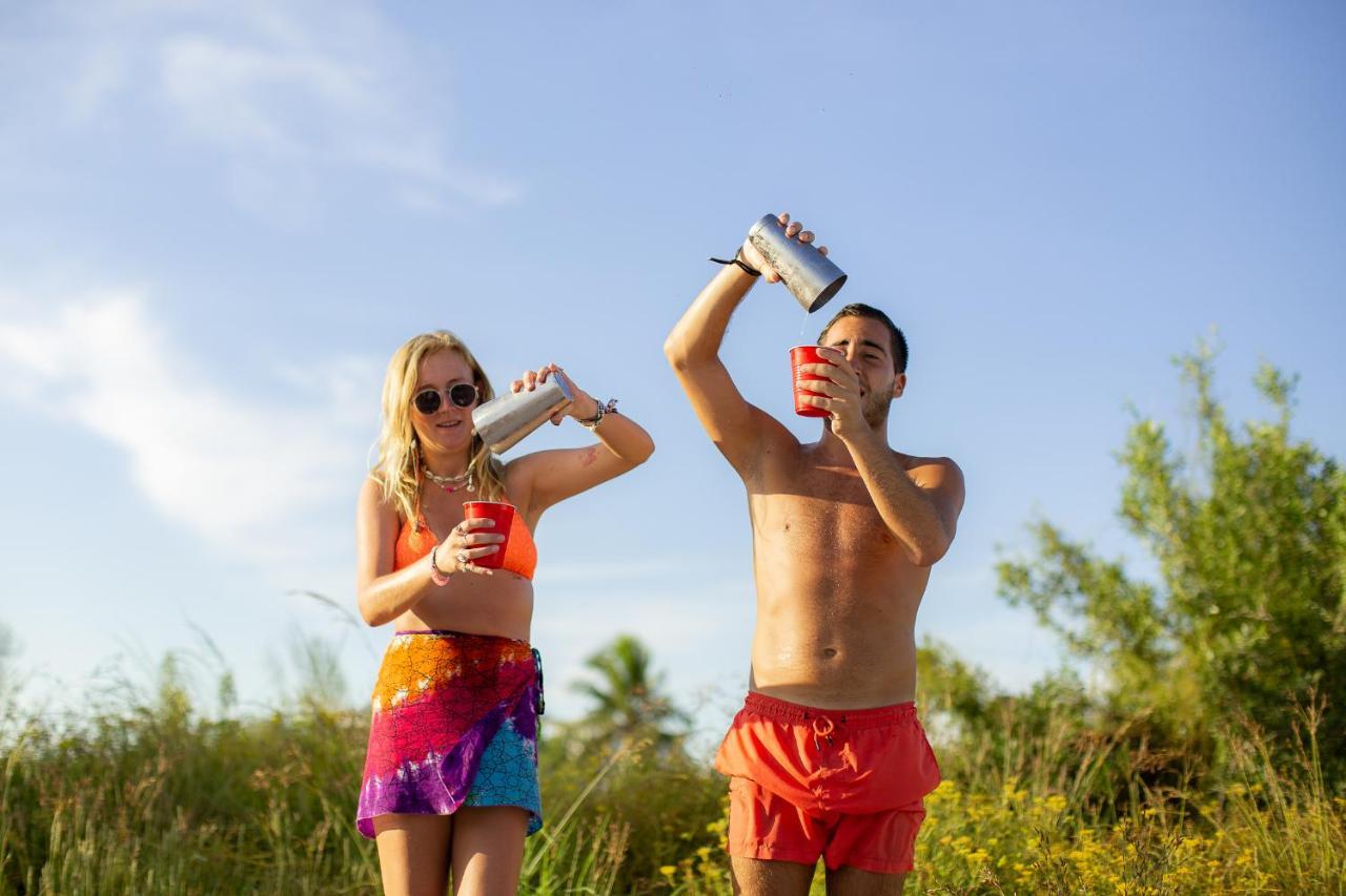 Che Holbox Hostel & Bar Adults Only Eksteriør bilde