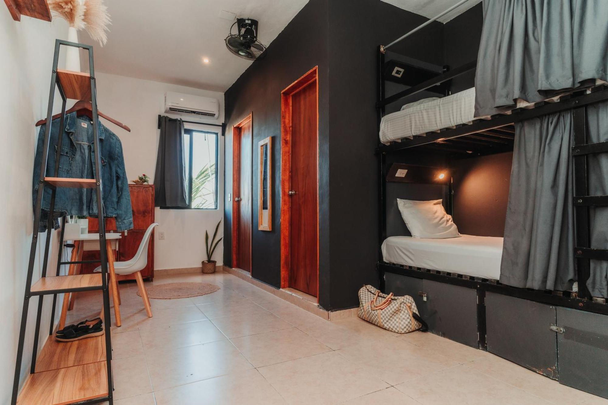 Che Holbox Hostel & Bar Adults Only Eksteriør bilde