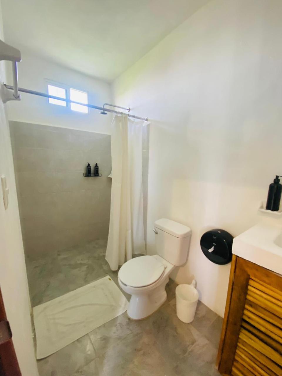 Che Holbox Hostel & Bar Adults Only Eksteriør bilde